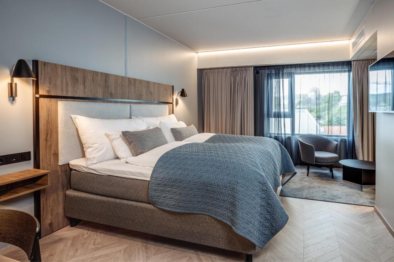 Quality Hotel Grand לארביק מראה חיצוני תמונה